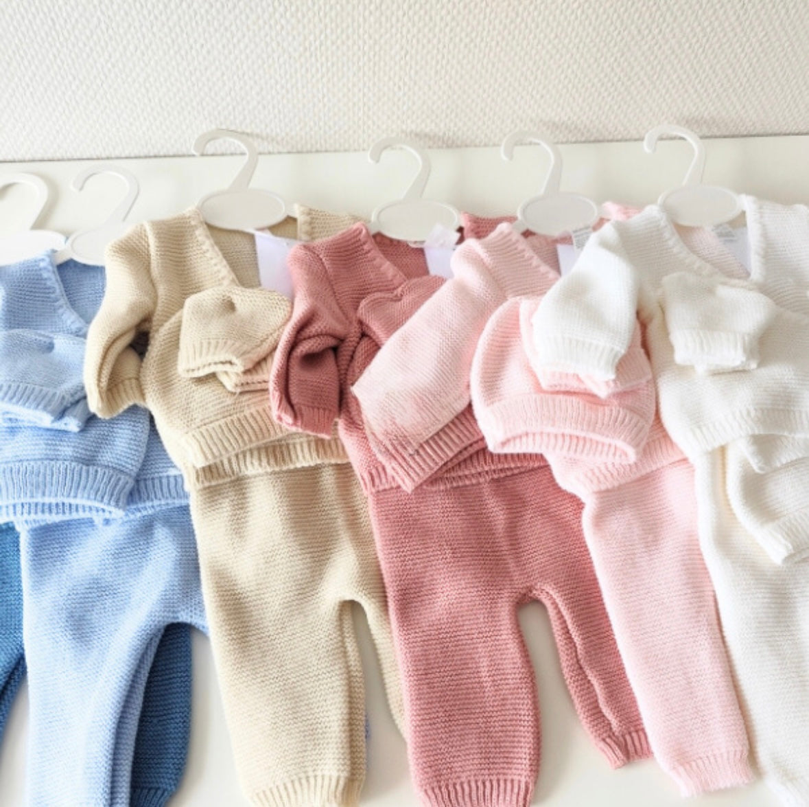 Ensemble en maille 4 pièces.✨